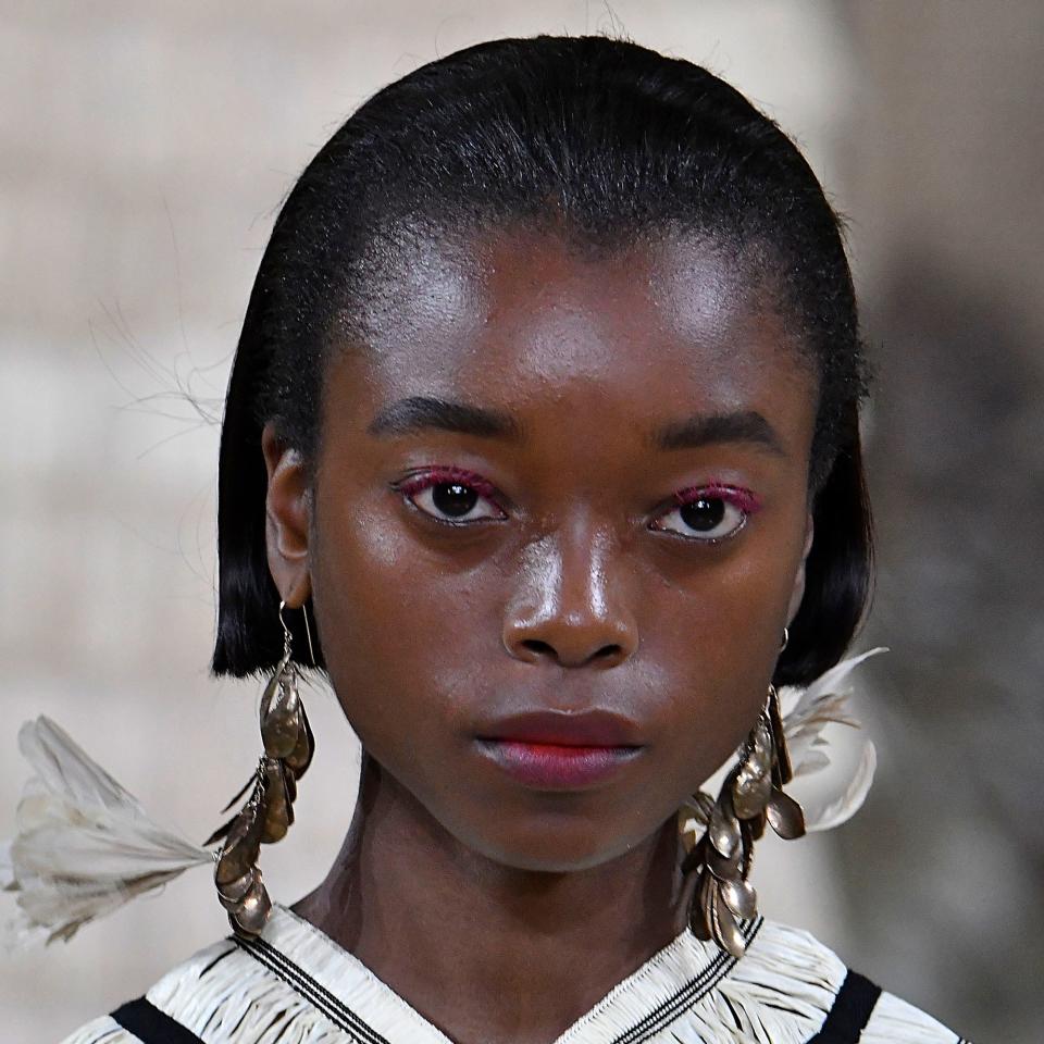 <h1 class="title">model at ulla johnson with colored lashes</h1><cite class="credit">Getty Images</cite>