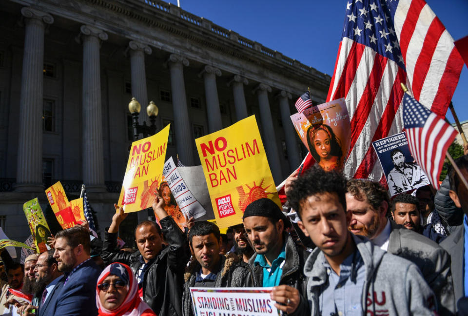 Protesters against Trump’s controversial Muslim ban. (Getty)