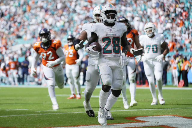 Bears' next opponent: Dolphins score most points by any team since 1966 in  70-20 win over Broncos - Chicago Sun-Times