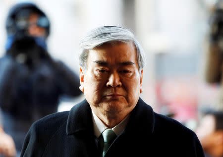 FILE PHOTO: Korean Air Lines Chairman Cho Yang-ho arrives to testify at the second court hearing of his daughter Cho Hyun-ah, also known as Heather Cho, at the Seoul Western District court in Seoul January 30, 2015. REUTERS/Kim Hong-Ji/File Photo