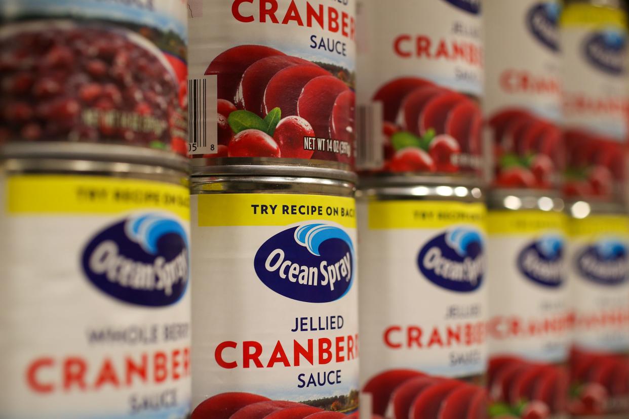 Canned cranberries at Kroger in Buckner. November 1, 2023