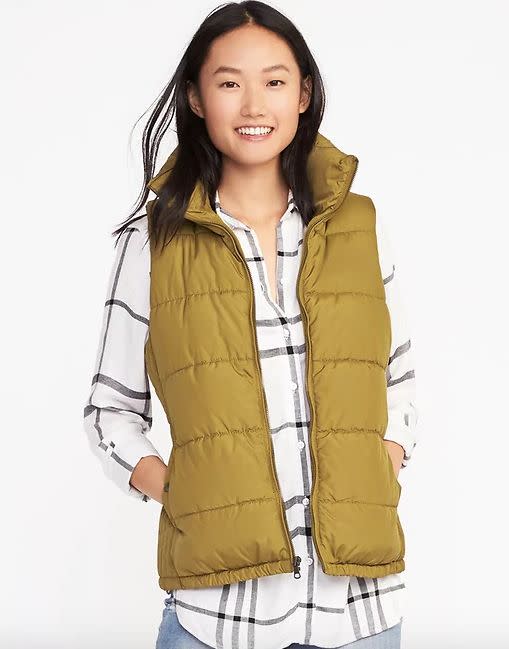 <a href="http://oldnavy.gap.com/browse/product.do?cid=1094613&amp;pcid=1093430&amp;vid=1&amp;pid=774362052" target="_blank">50% off from $29.99</a>.