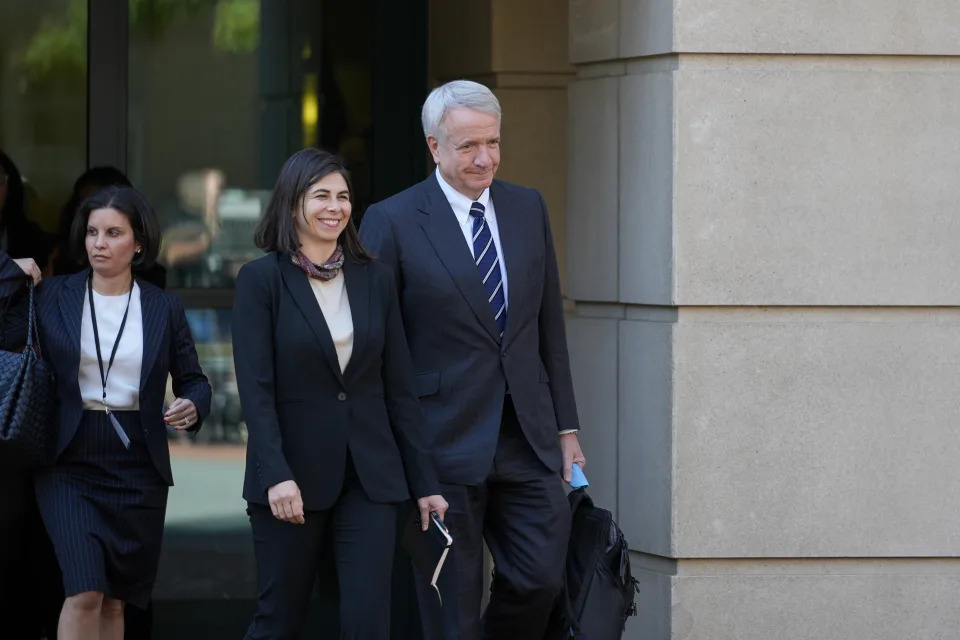 Eric Mahr, right, a lawyer representing Google in the Department of Justice's antitrust case against the tech giant, leaves the U.S. District Court for the Eastern District of Virginia for a lunch break in the trial, Monday, Sept. 9, 2024, in Alexandria, Va. (AP Photo/Stephanie Scarbrough)