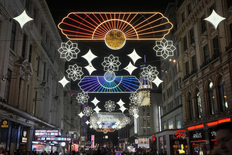 A view of the Ramadan lights installation to celebrate the upcoming start of Ramadan 2024, at Piccadilly Circus in London, Thursday, March 7, 2024. This will be the 2nd year that Ramadan Lights have been installed in the heart of Central London. (AP Photo/Kirsty Wigglesworth)