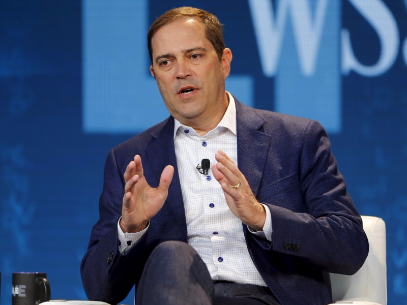 Chuck Robbins, chief executive officer of Cisco Systems in Laguna Beach, California October 20, 2015.</p>
<p>  REUTERS/Mike Blake  