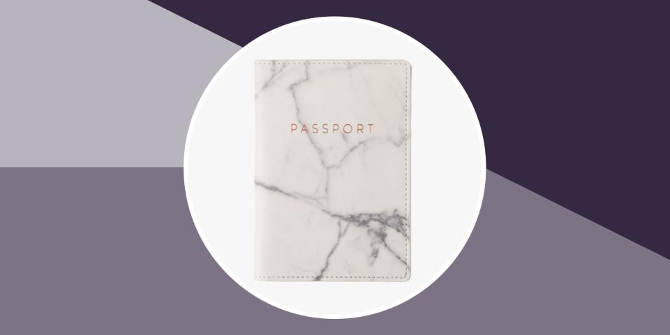 10 Best Passport Holders to Get Your Travel Ready