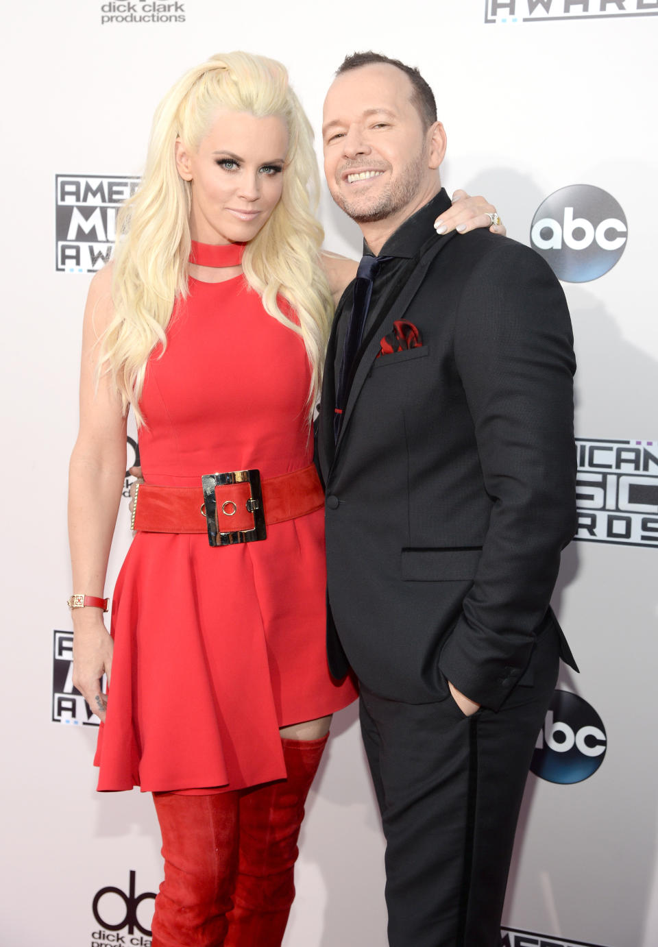 LOS ANGELES, CA - NOVEMBER 22: Jenny McCarthy and Donnie Wahlberg attend the 2015 American Music Awards at Microsoft Theater on November 22, 2015 in Los Angeles, California. (Photo by Kevin Mazur/AMA2015/WireImage)
