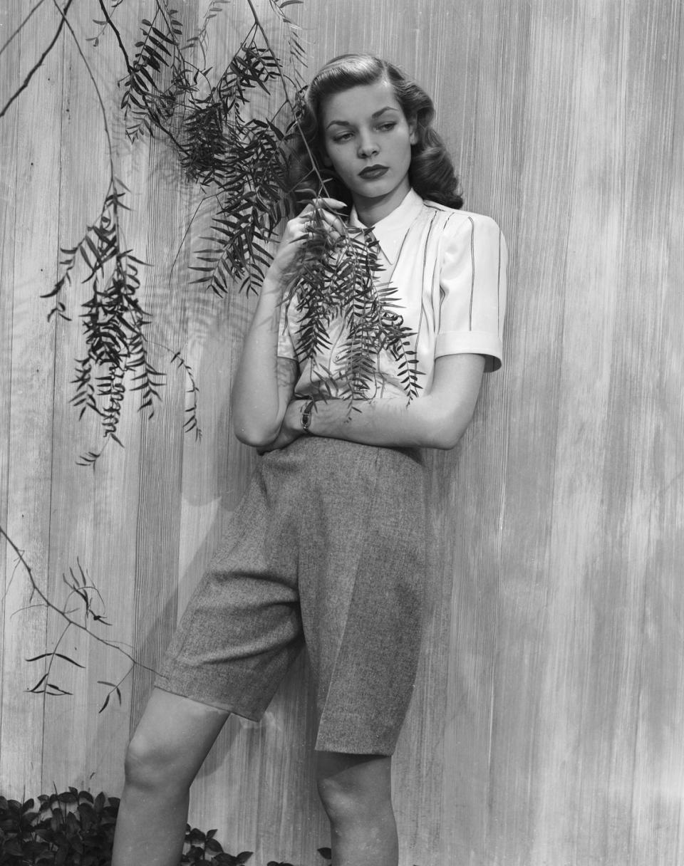 1942: A Modeling Career