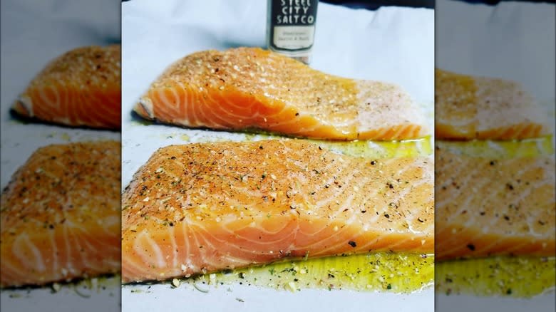 Seasoned salmon