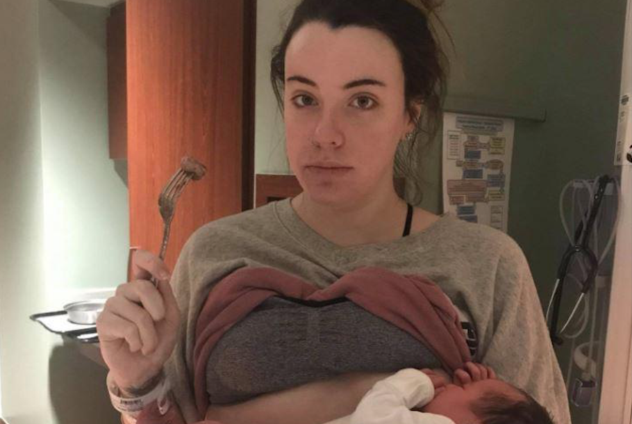 <span>Autumn Benjamin breastfeeds her newborn while wearing mesh knickers in the post. [Photo: Facebook]</span>