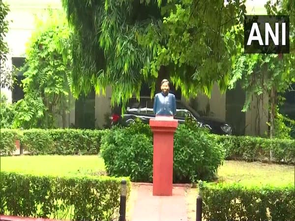 Bust of former Union Minister Ram Vilas Paswan in Delhi (Photo/ANI)