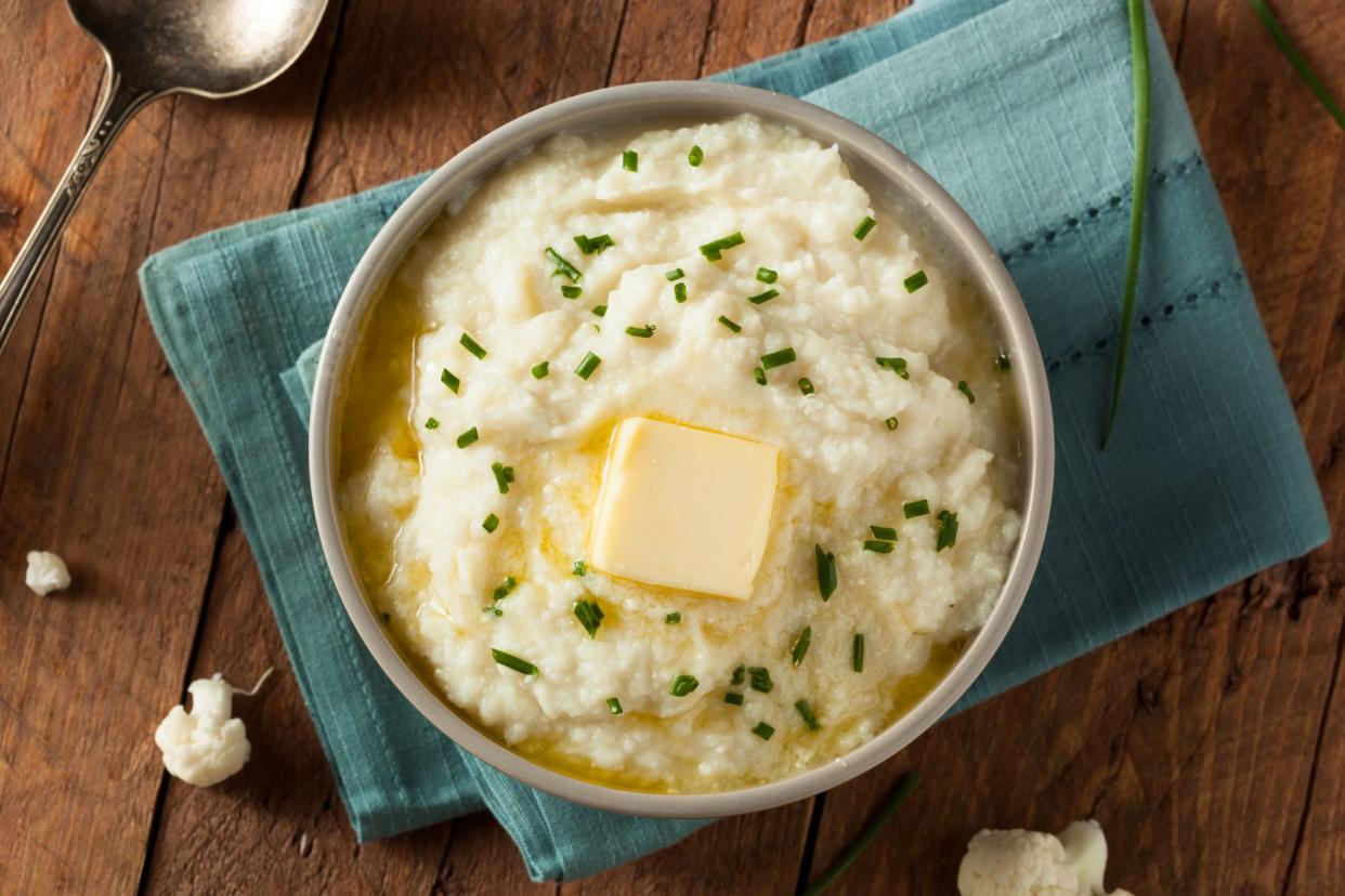 Homemade Organic Mashed Cauliflower with Butter and Chives