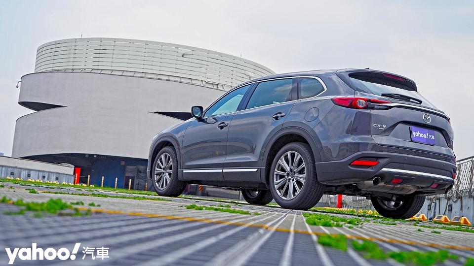 2021 Mazda CX-9 AWD旗艦進化型試駕！7人座休旅也能操控得挺有一回事！