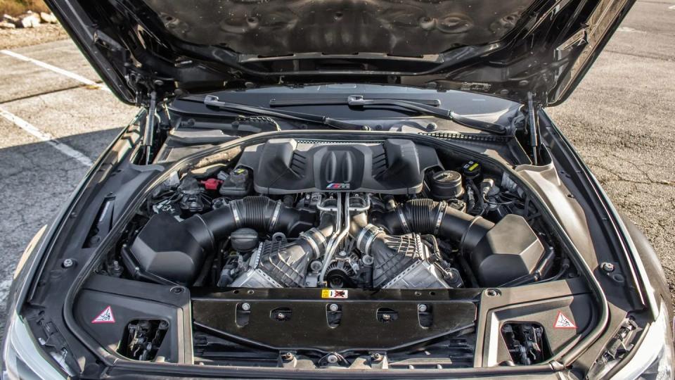 2015 bmw m5 competition engine