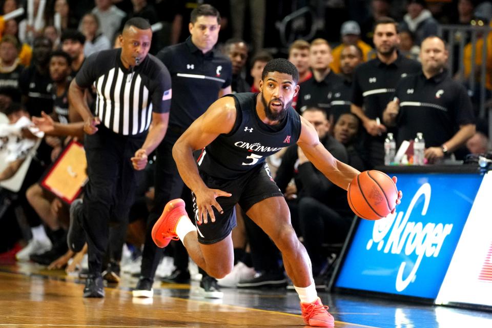 Cincinnati guard David DeJulius (5) looks to lead the Bearcats to a bounceback performance in Maui following Wednesday's loss at Northern Kentucky.