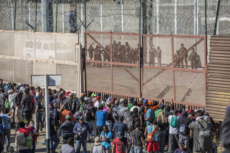 FOTOS | Así intentaron migrantes entrar a EEUU desde Tijuana