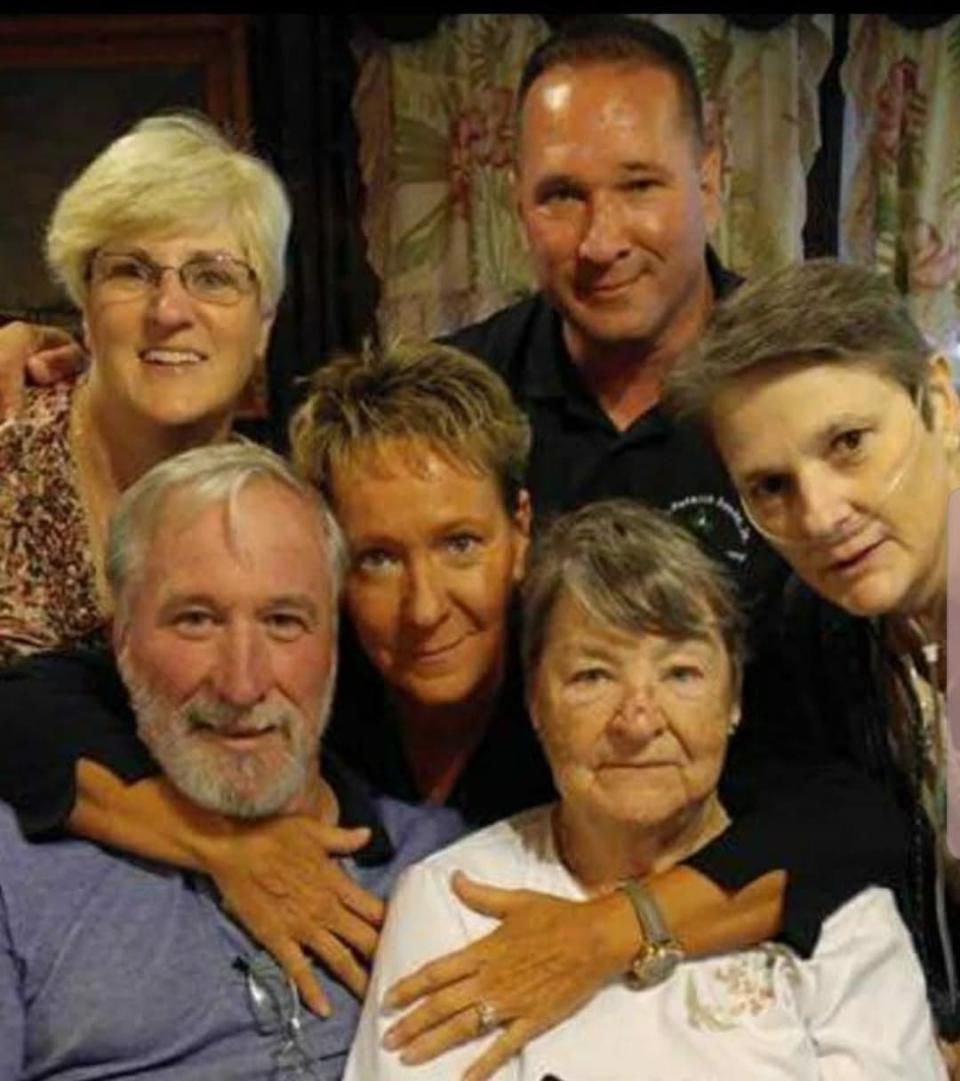 Keith Heacook, back right, with his siblings and mother. Clockwise from right: the late Beth Heacook, Anita Heacook, Kathy Heacook, Tom Heacook and Anita Feaster.