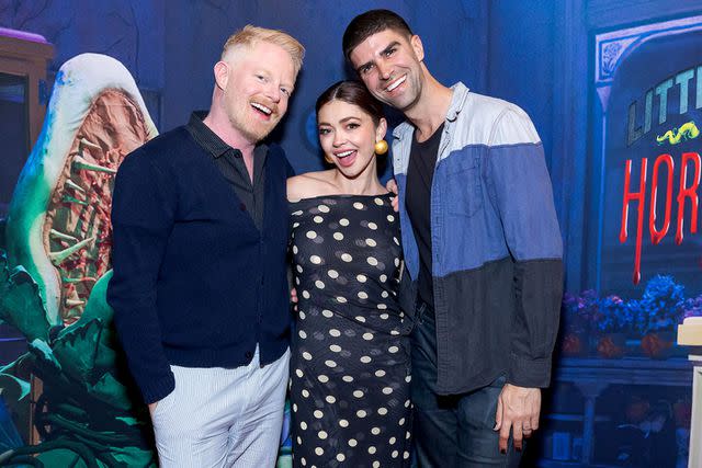 <p>Rebecca J Michelson/Shutterstock </p> Jesse Tyler Ferguson, Sarah Hyland and Justin Mikita