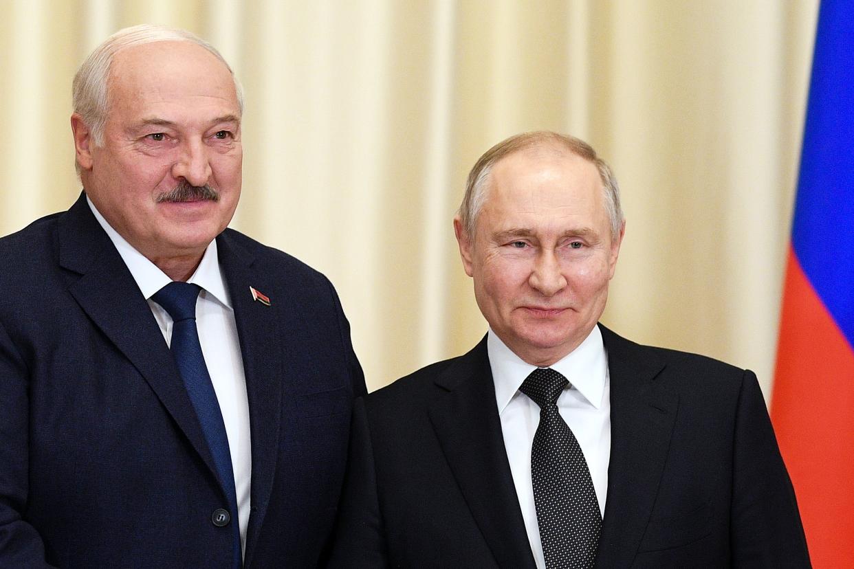 Russian President Vladimir Putin, right, and Belarusian President Alexander Lukashenko (Vladimir Astapkovich, Sputnik, Kremlin Pool/AP) (AP)