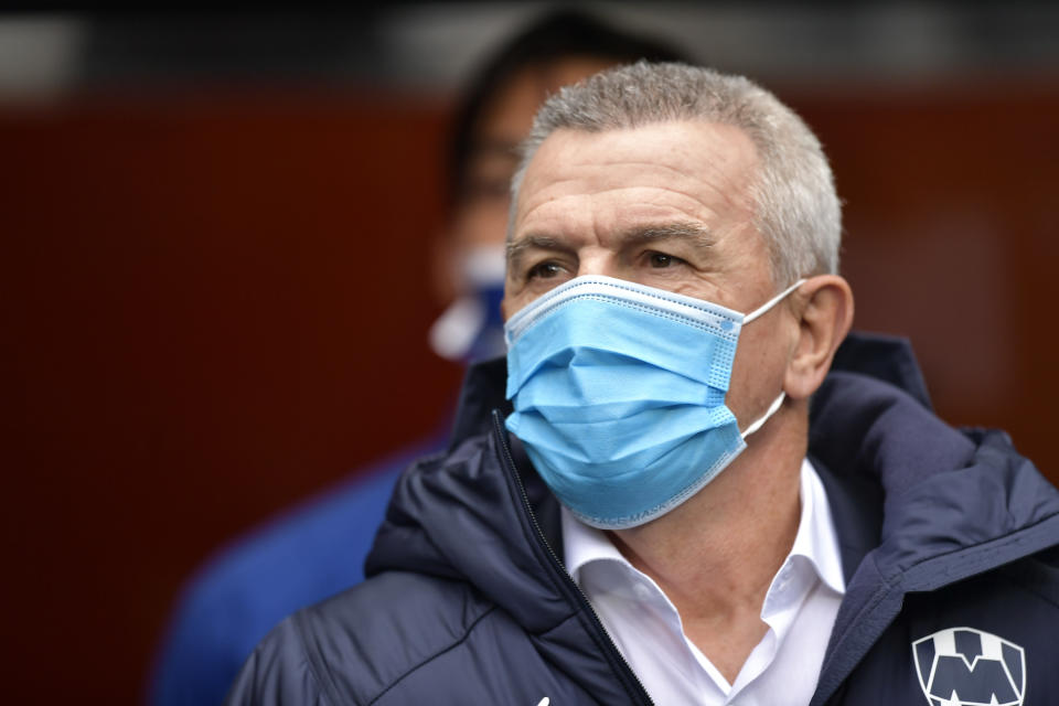 Javier Aguirre salió por la puerta de atrás del conjunto regio al no encontrar puestos de liguilla (Foto: Azael Rodriguez/Getty Images)