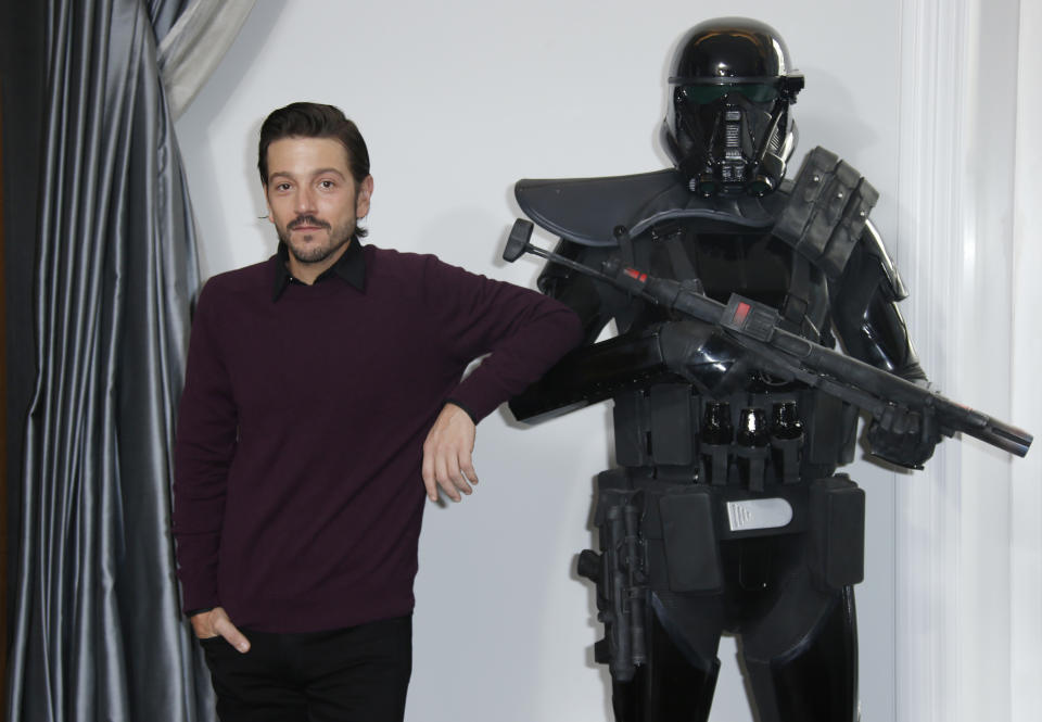Actor Diego Luna poses for photographers during the Rogue One: A Star Wars Story fan photo call in London, Wednesday, Dec. 14, 2016. (Photo by Joel Ryan/Invision/AP)
