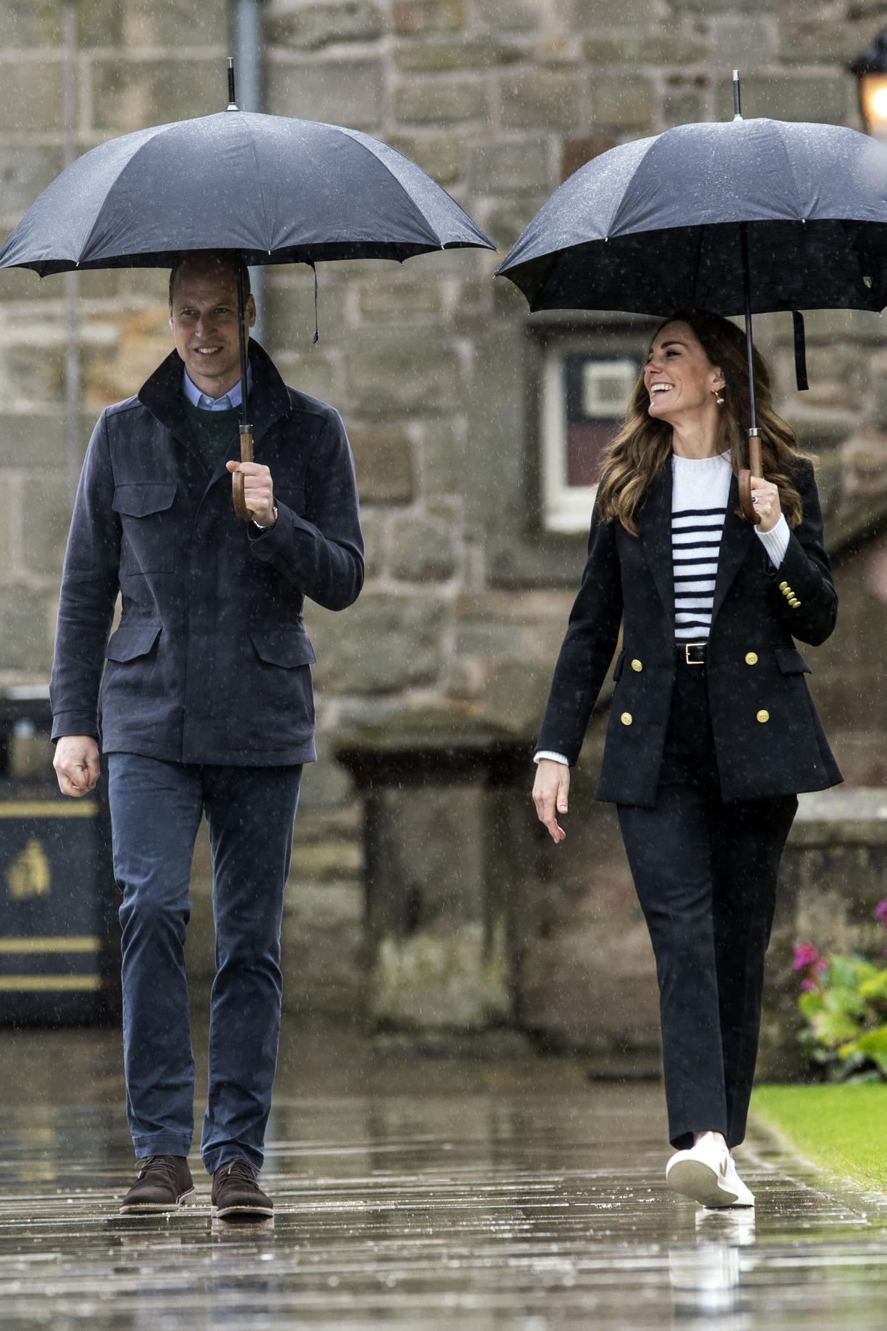 Britain's Catherine, Duchess of Cambridge and Britain's Prince William, Duke of Cambridge visit the University of St Andrews in St Andrews on May 26, 2021. (Photo by Andy Buchanan / POOL / AFP) (Photo by ANDY BUCHANAN/POOL/AFP via Getty Images)