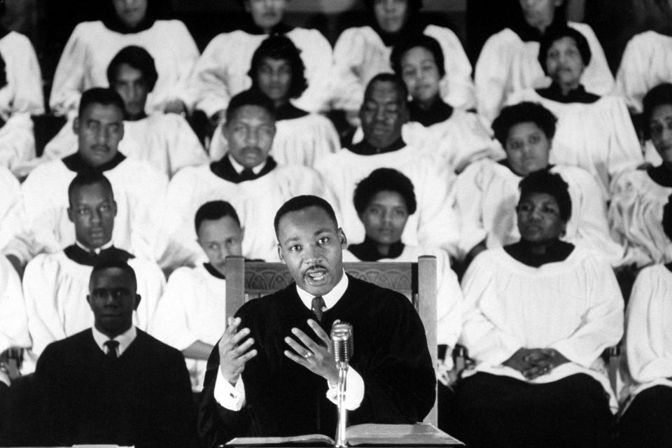 Ebenezer Baptist Church Reverend Honors Dr. MLK Jr.