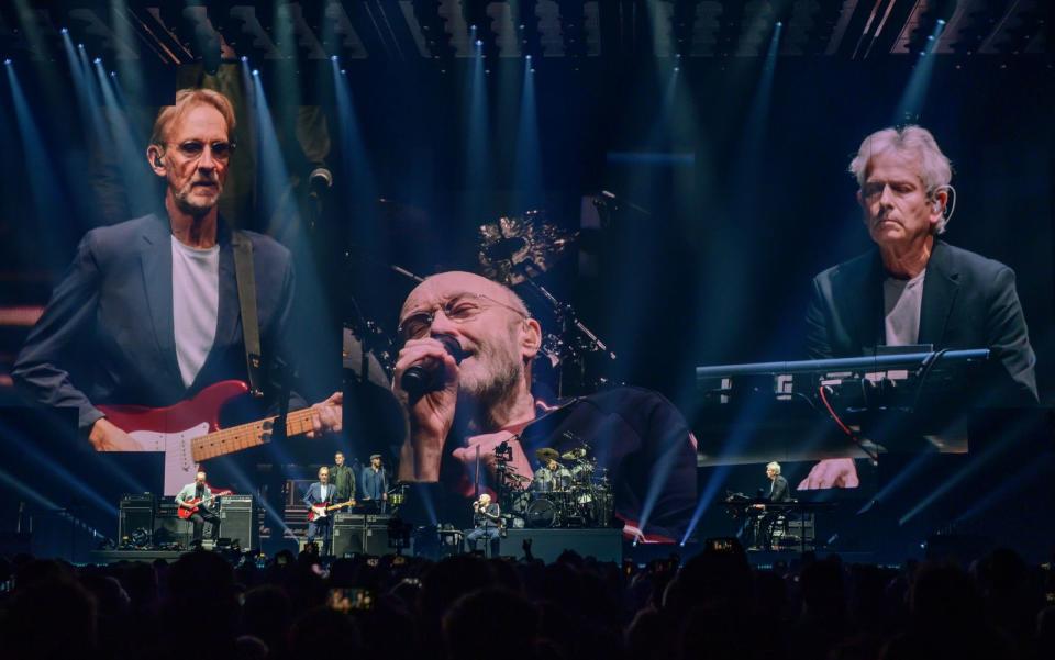 Die Genesis-Kollegen Mike Rutherford (von links), Phil Collins und Tony Banks haben Teile ihrer Songrechte verkauft. (Bild: 2021 Getty Images/Timothy Hiatt)