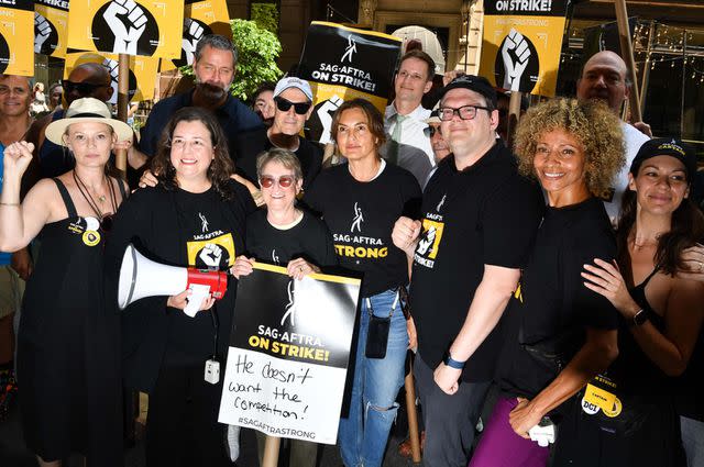 <p>Stephen Lovekin/Shutterstock</p> Samantha Mathis, Rebecca Damon, Deborah J. Glick, Mariska Hargitay and Michelle Hurd SAG-AFTRA Strike Picket Line