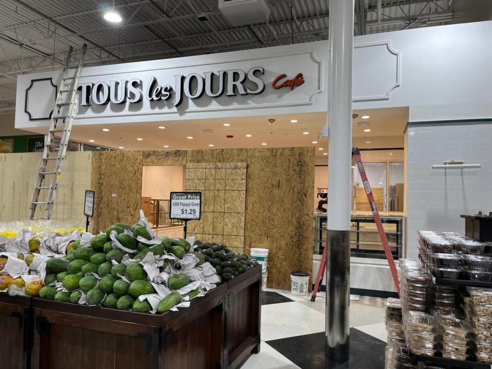 Inside Super G Mart, a Tous les Jours location is under construction. The bakery and cafe franchise specializes in French-Asian-inspired breads, cakes and pastries.