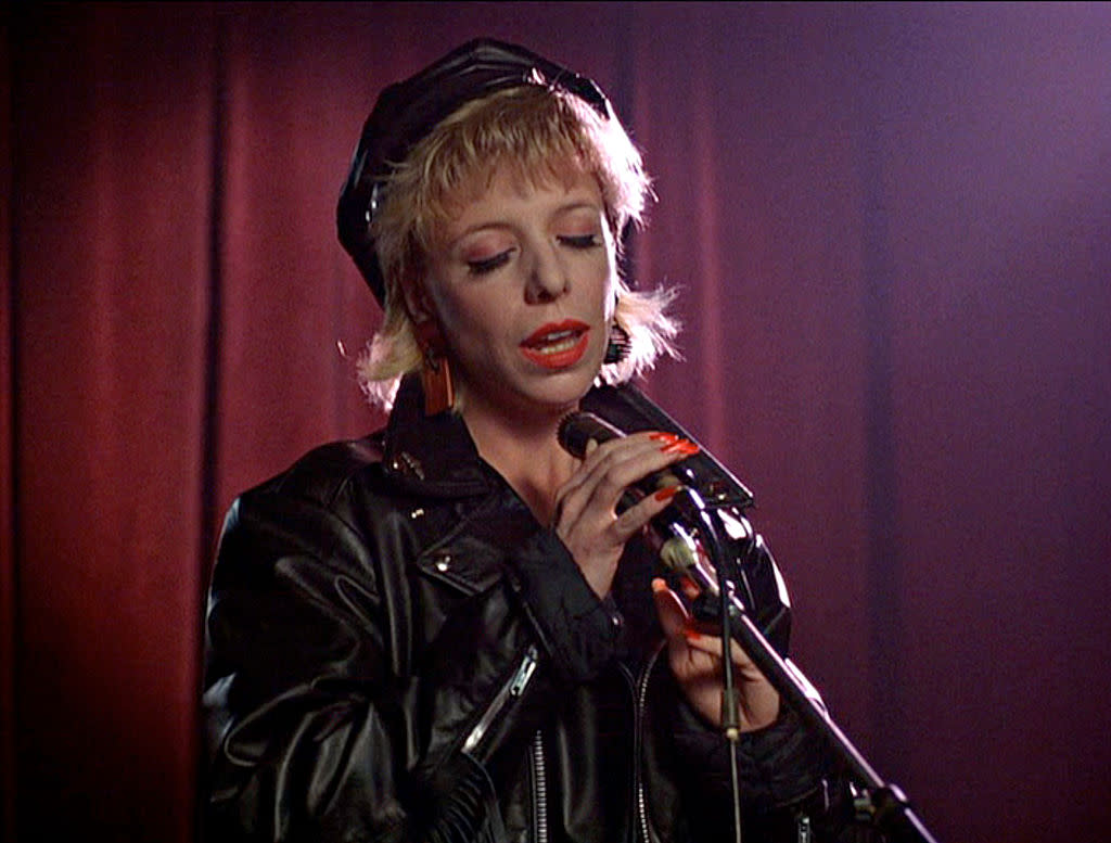 Julee Cruise Singing - Credit: Getty Images