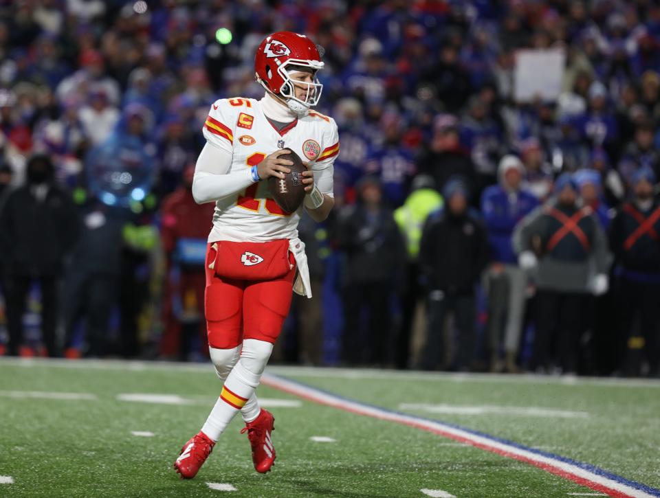 Kansas City Chiefs Patrick Mahomes has no pressure as he looks for an open receiver during the first half of the Bills divisional game against Kansas City Chiefs at Highmark Stadium in Orchard Park on Jan. 21, 2024.