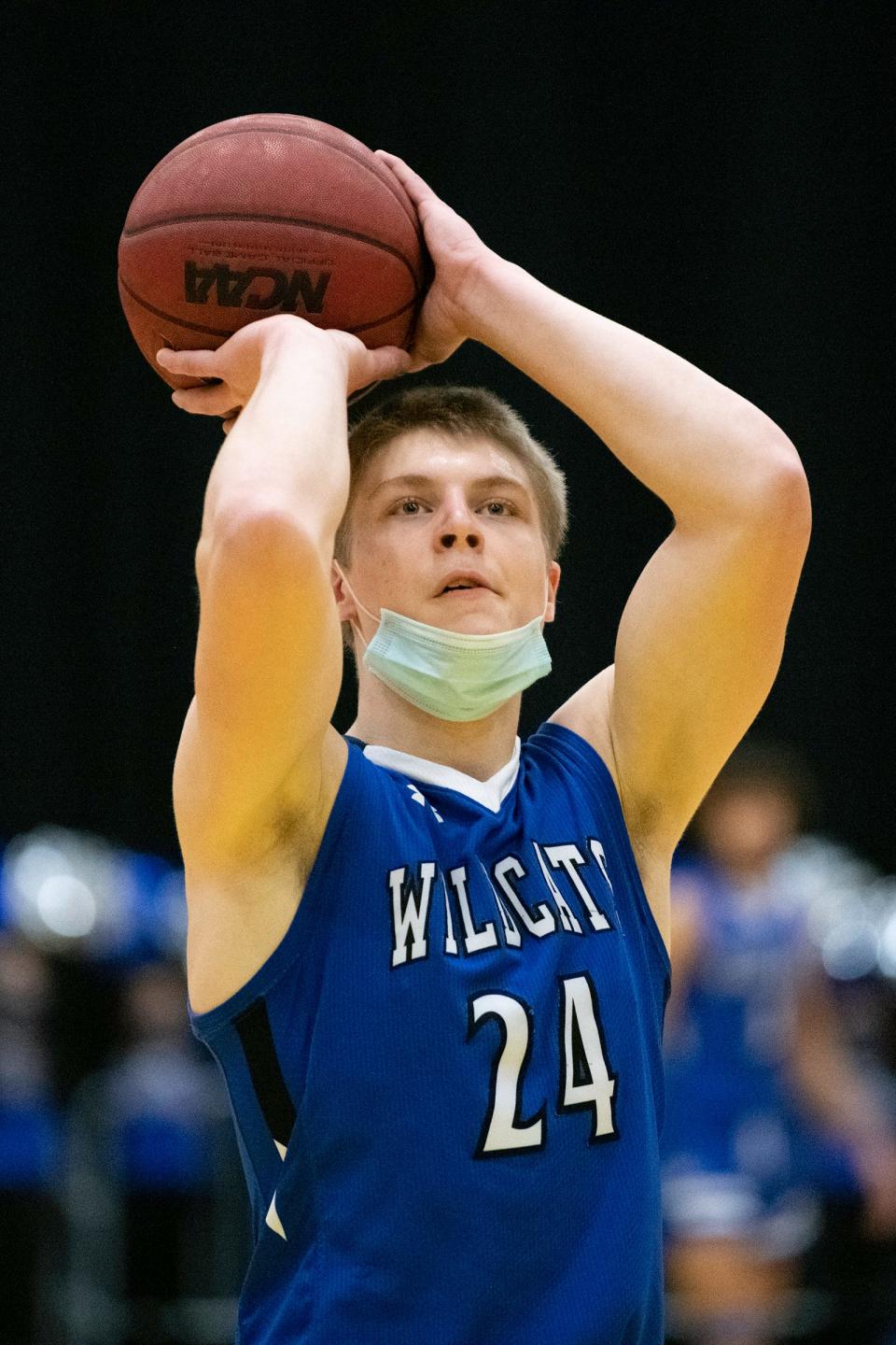 Pueblo Central High School's Kyle Bigley shoots a free throw during a matchup with Pueblo South on Thursday.