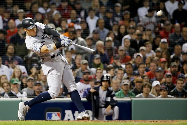 New York Yankees video: Gary Sanchez homers in 2nd straight game