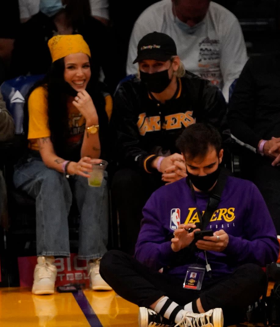 Halsey and Alev Aydin attend the game between the Houston Rockets and the Los Angeles Lakers, Oct. 31. - Credit: London Entertainment/Splash News