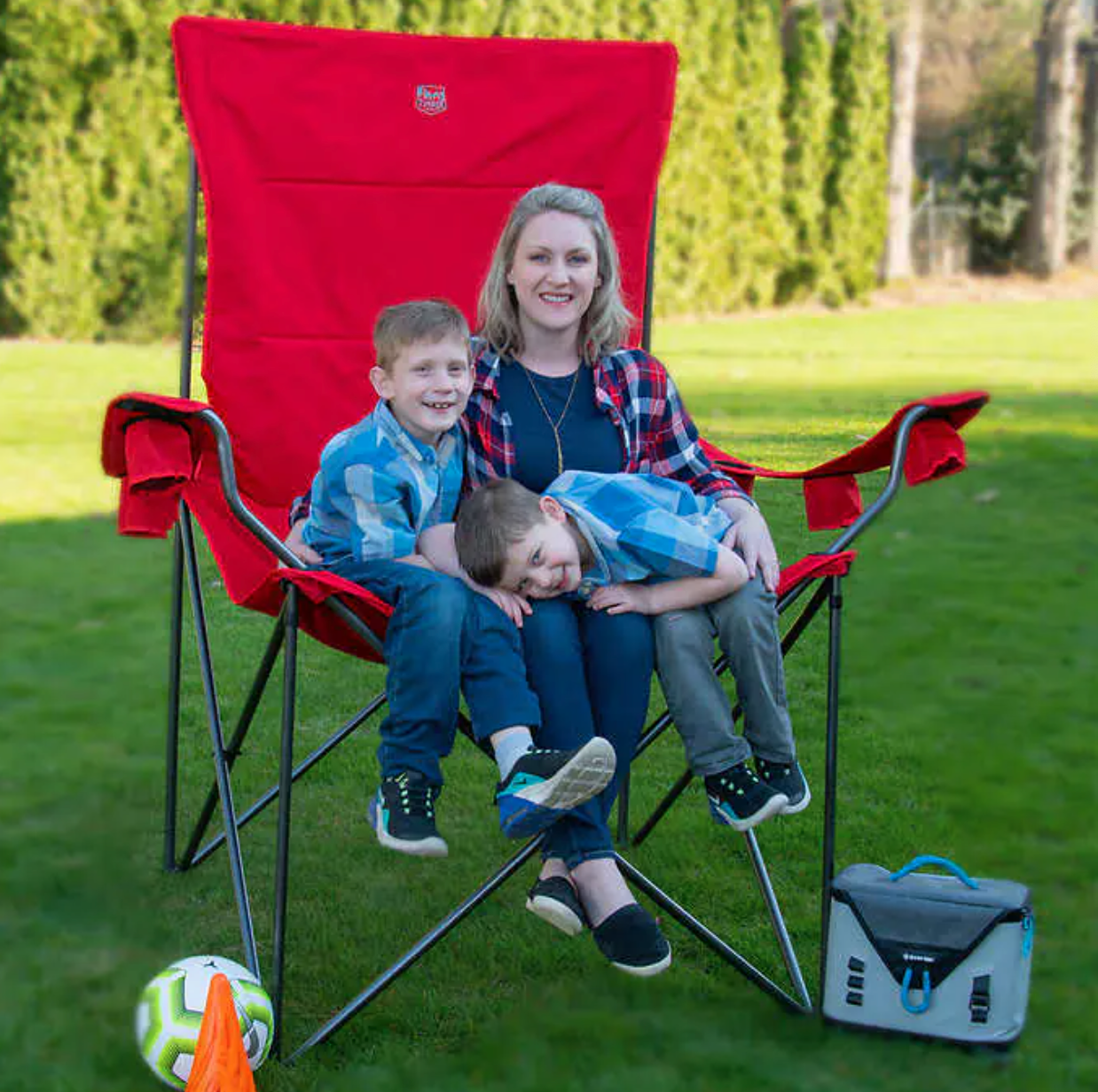 <p><a href="https://go.redirectingat.com?id=74968X1596630&url=https%3A%2F%2Fwww.costco.com%2F-timber-ridge-giant-camp-chair.product.100811923.html&sref=https%3A%2F%2Fwww.elledecor.com%2Fshopping%2Fa44107487%2Fcostco-supersized-outdoor-chair%2F" rel="nofollow noopener" target="_blank" data-ylk="slk:Shop Now;elm:context_link;itc:0;sec:content-canvas" class="link rapid-noclick-resp">Shop Now</a></p><p>Timber Ridge Giant Camp Chair</p><p>$139.99</p><p>costco.com</p>