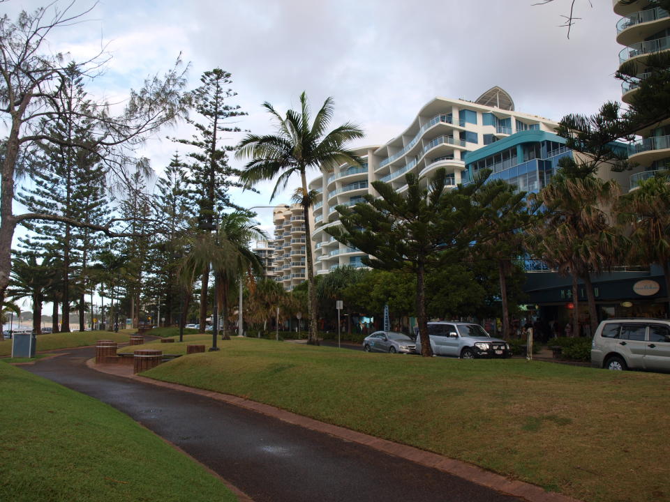 <p>En el puesto 11 del ranking está con una ratio de 8,7 Sunshine Coast, una zona urbana australiana situada en el sudeste del estado de Queensland. (Foto: <a rel="nofollow noopener" href="http://commons.wikimedia.org/wiki/File:Sunshine_Coast_Queensland_28_04_2016_(02).jpg" target="_blank" data-ylk="slk:Wikimedia Commons;elm:context_link;itc:0;sec:content-canvas" class="link ">Wikimedia Commons</a> / Batsv / <a rel="nofollow noopener" href="http://creativecommons.org/licenses/by-sa/4.0/deed.en" target="_blank" data-ylk="slk:CC BY-SA 4.0;elm:context_link;itc:0;sec:content-canvas" class="link ">CC BY-SA 4.0</a>). </p>