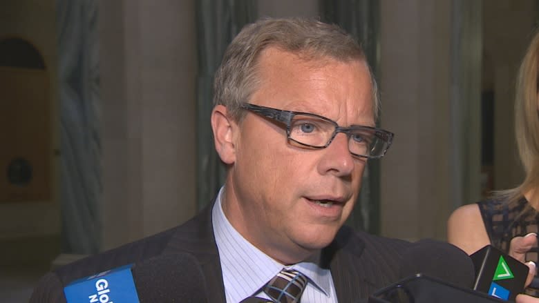 Sask. Premier Brad Wall heading out to talk up Energy East pipeline