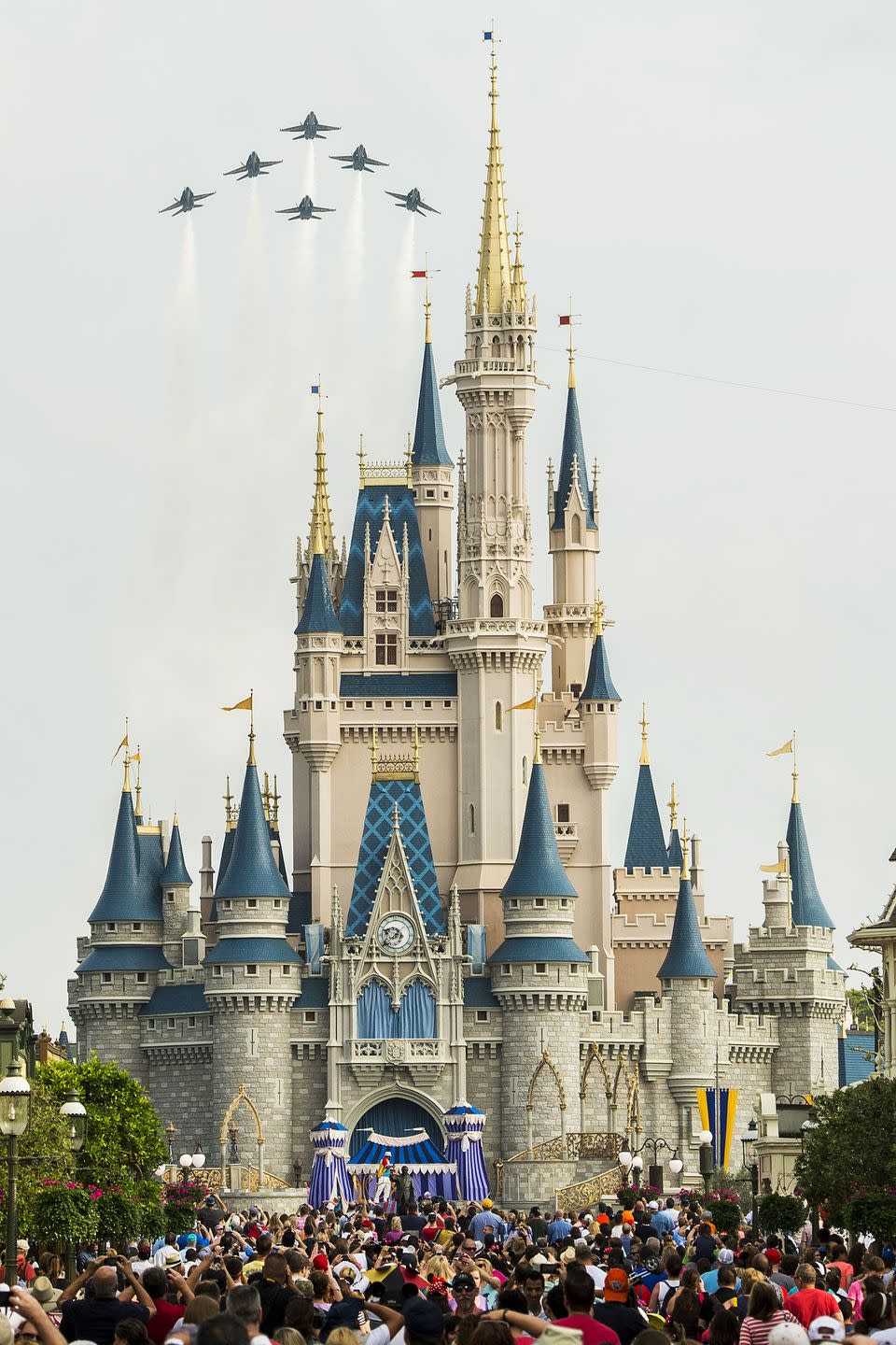 40) Location of Disney World Castle