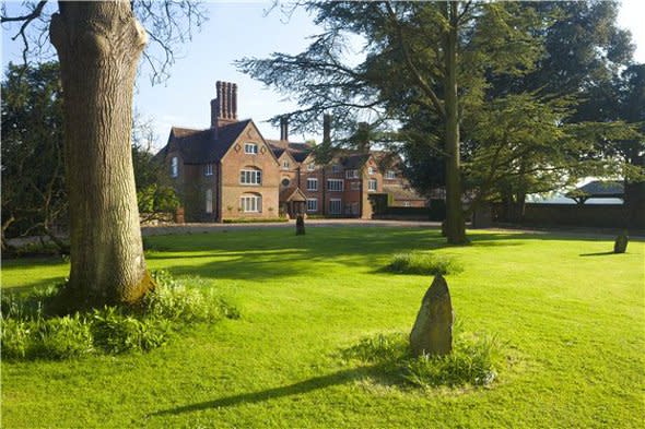 The exterior of Yaldham Manor