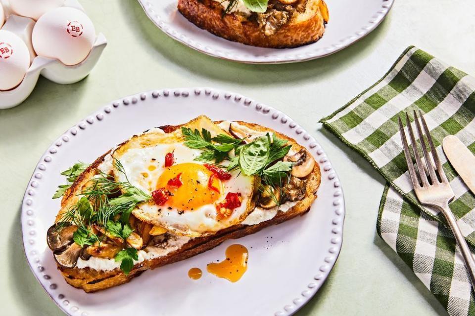 26) Mushroom, Ricotta and Fried Egg Tartine