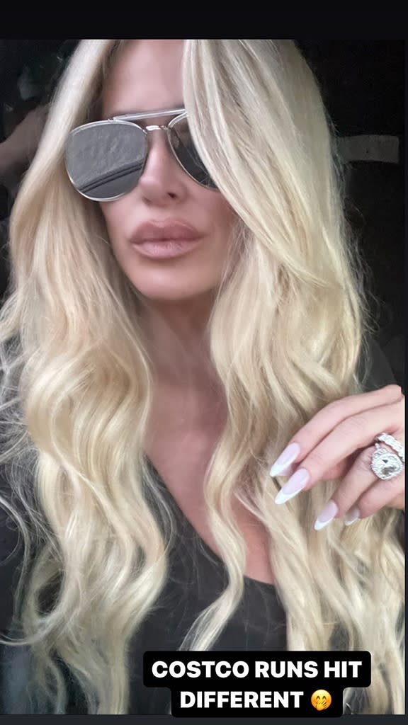 <p>Days after calling off their divorce, Kim proved the ring once again means a thing <a href="https://www.eonline.com/news/1380091/kim-zolciak-spotted-wearing-wedding-ring-after-calling-off-divorce-from-kroy-biermann" rel="nofollow noopener" target="_blank" data-ylk="slk:by rocking her wedding ring;elm:context_link;itc:0;sec:content-canvas" class="link ">by rocking her wedding ring</a> in a July 11 Instagram Story.</p>