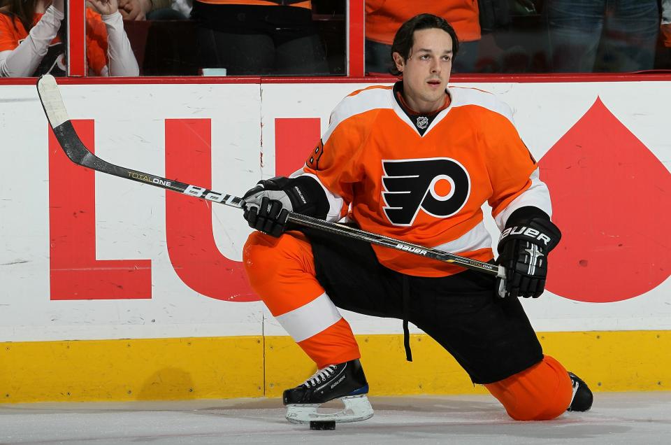 Player: <a href="http://sports.yahoo.com/nhl/players/1737" data-ylk="slk:Danny Briere;elm:context_link;itc:0;sec:content-canvas" class="link "><b>Danny Briere</b></a><br><br> Team: Philadelphia Flyers<br><br> Position: Centre<br><br> Years left: 2<br><br> Amount owed: $5 million<br><br> Cap hit: $6.5 million<br><br> Total cost of buyout: $3.3 million over 4 years<br><br>