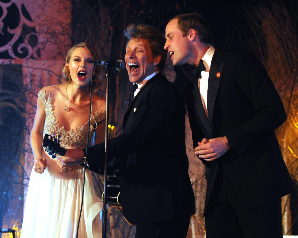 The three singing onstage