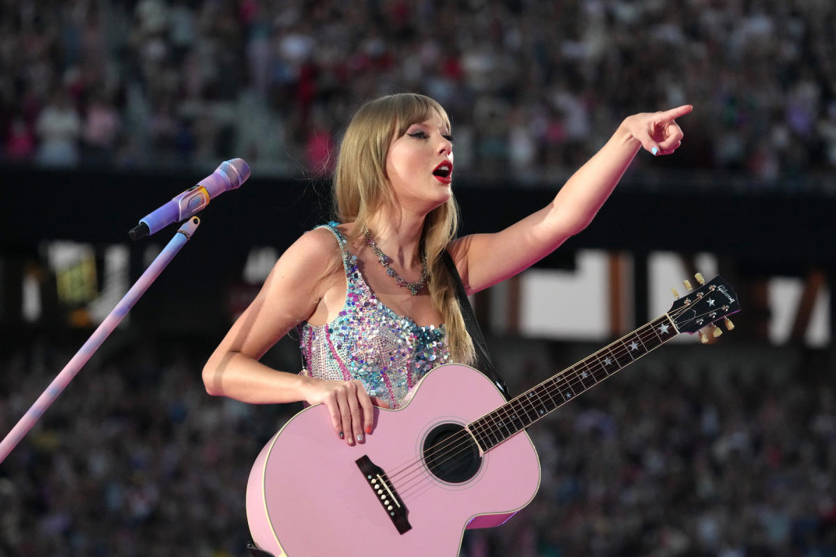 Taylor Swift's Eras Tour Returning to North America for Additional 