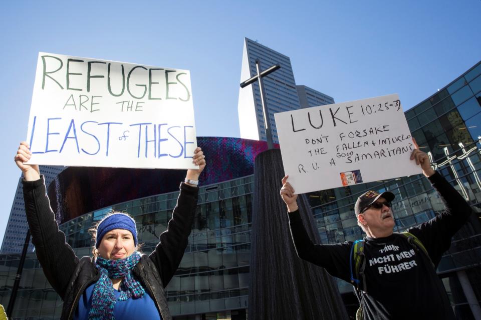 Anti-Trump protesters rally for Muslim and immigrant rights