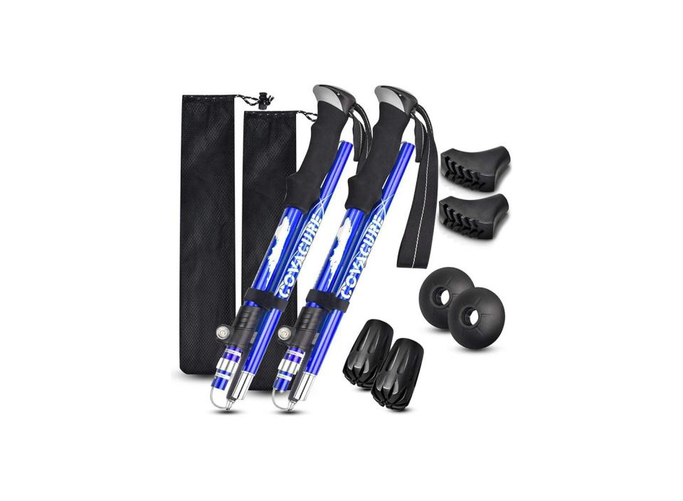 Able to stretch from 43 inches to 51 inches, these hiking poles will perfectly adapt to fit your height. (Source: Amazon)