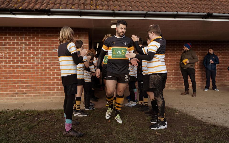 Davies walking out to play for Portsmouth Rugby Club