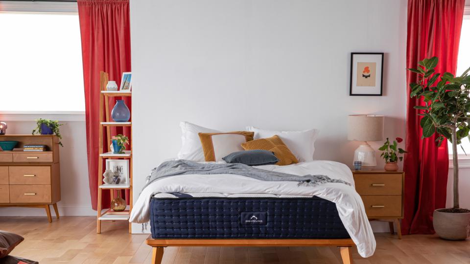 Dreamcloud luxury mattress lifestyle