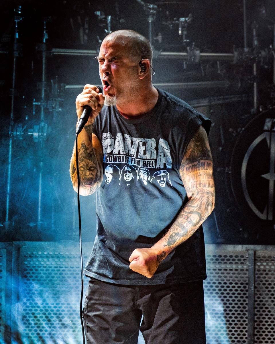 Phil Anselmo on opening night of the Pantera tour at The Pavilion at Star Lake.